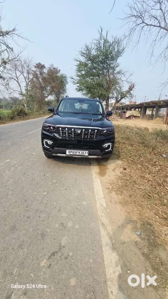 Mahindra Scorpio N Z8 Select Diesel 23000 Km Driven