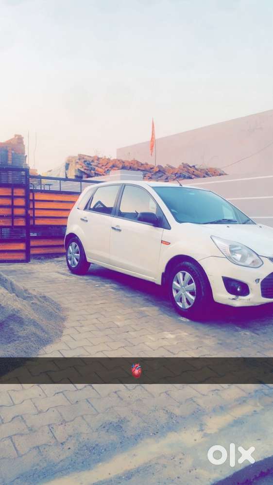 Ford Figo 1.5 Base 2014