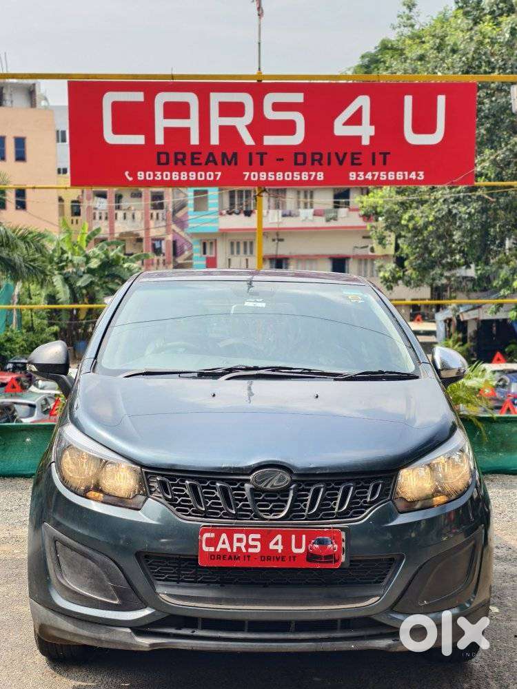 Mahindra Marazzo M2, 2019