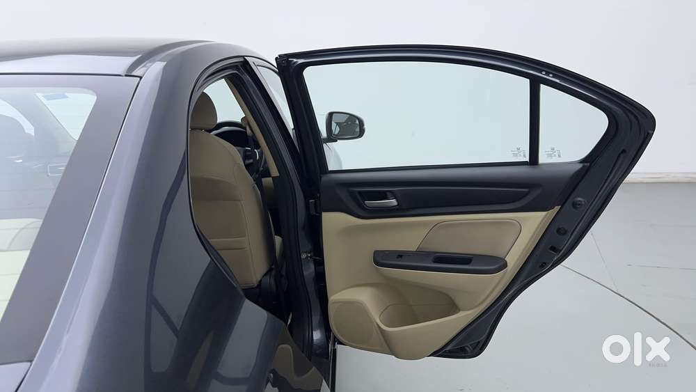 Honda Amaze Vx 1.2 Petrol Cvt, 2022, Petrol