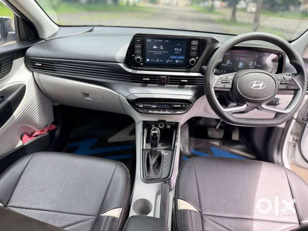 Hyundai I20 Sportz 1.2 Ivt, 2024, Petrol