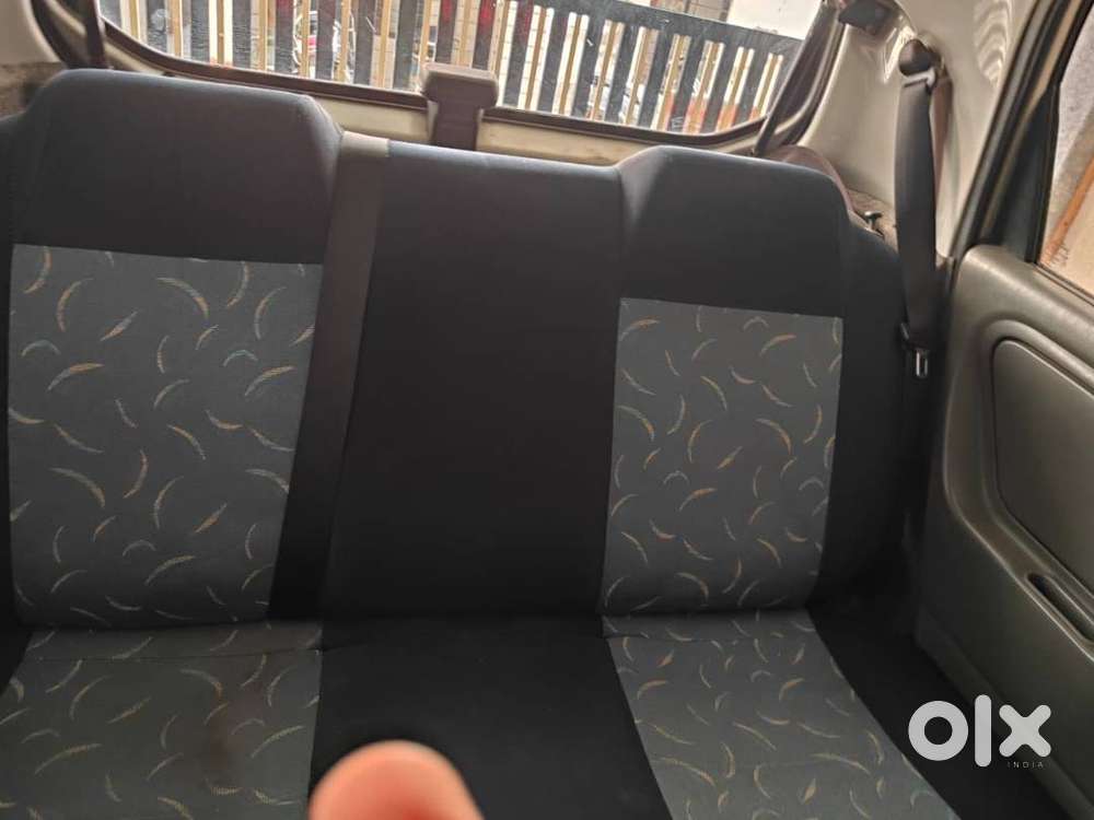 Maruti Suzuki Alto, Lxi Eiii 2006 Silky Silver– Petrol Well Maintained