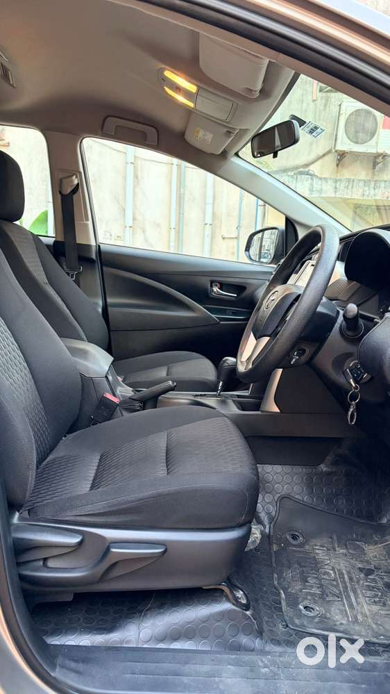 Toyota Innova Crysta 2.8 Gx At 8s, 2020, Diesel