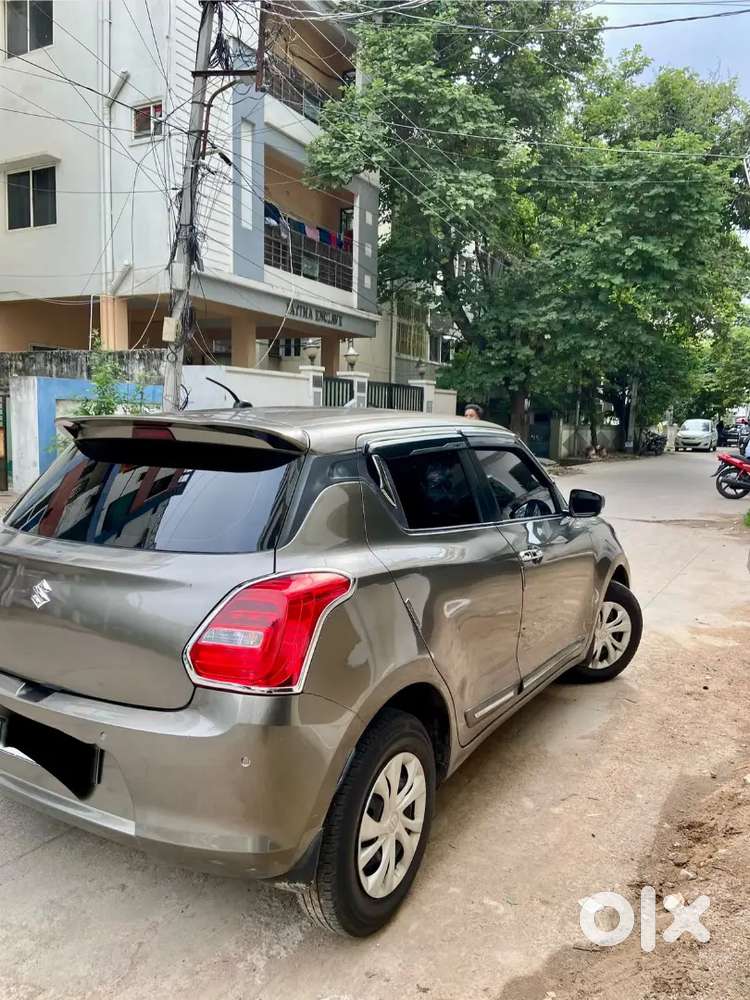2022 Maruti Suzuki Swift Vxi