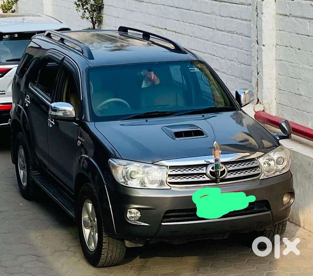 Toyota Fortuner Legender 2009 Diesel Well Maintained