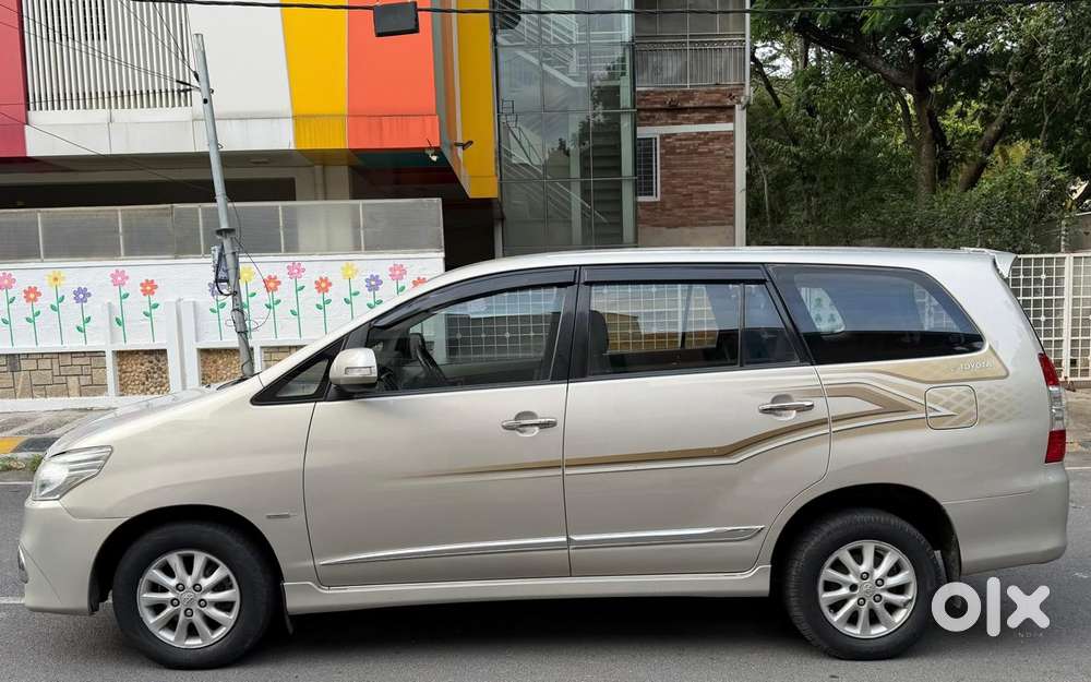 Toyota Innova 2.5 Z Diesel 7 Seater, 2014, Diesel