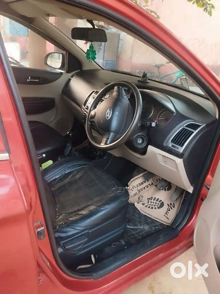 I20 Petrol 2013 2nd Owner