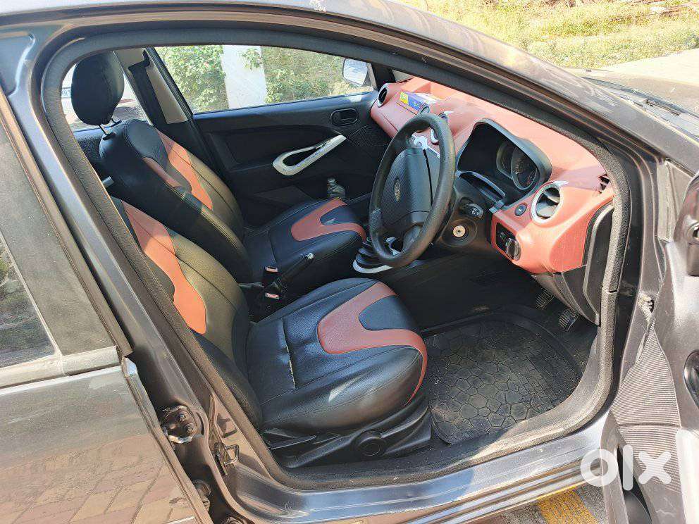 Ford Figo 1.2 Duratec Petrol Titanium, 2010, Petrol