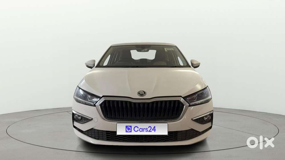 Skoda Slavia 1.0 Tsi Style At, 2023, Petrol