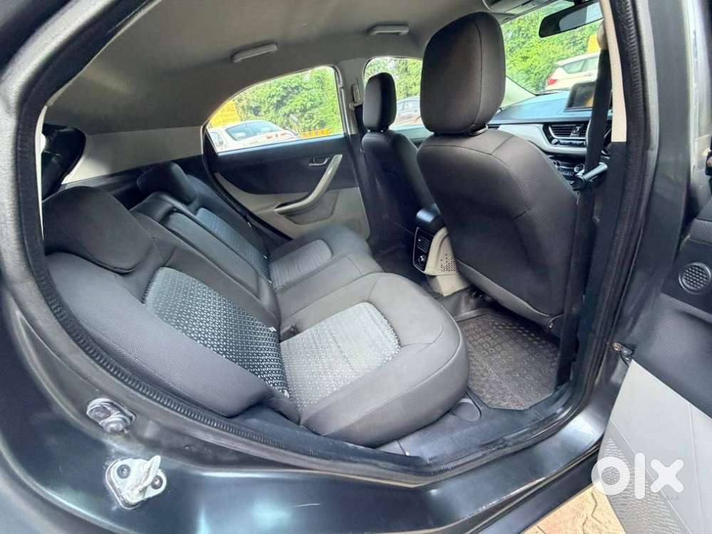 Tata Nexon Amt Xza Plus, 2018, Petrol