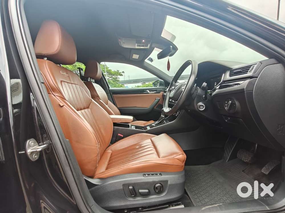 Skoda Superb, 2024, Petrol