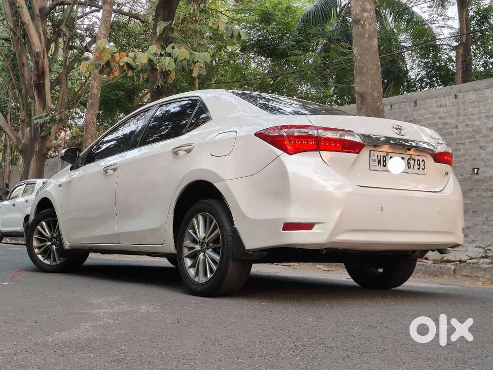 2015 Corola Altis