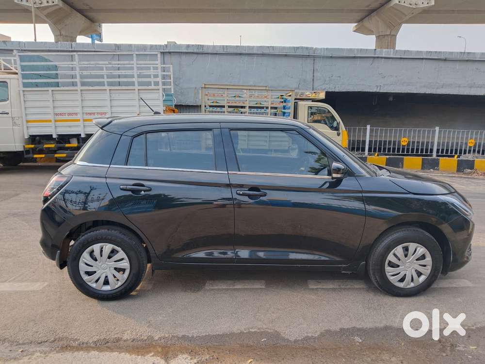 Maruti Suzuki Swift Vxi Ags, 2025, Petrol