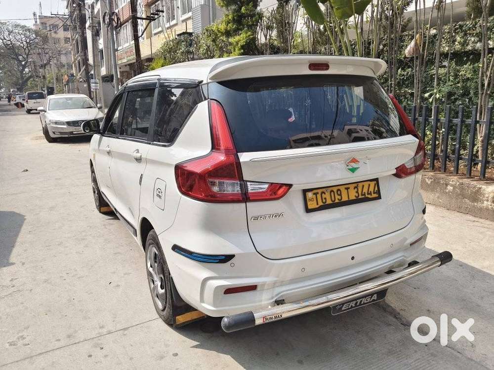 Maruti Suzuki Ertiga Vxi (o) Cng, 2024, Cng & Hybrids