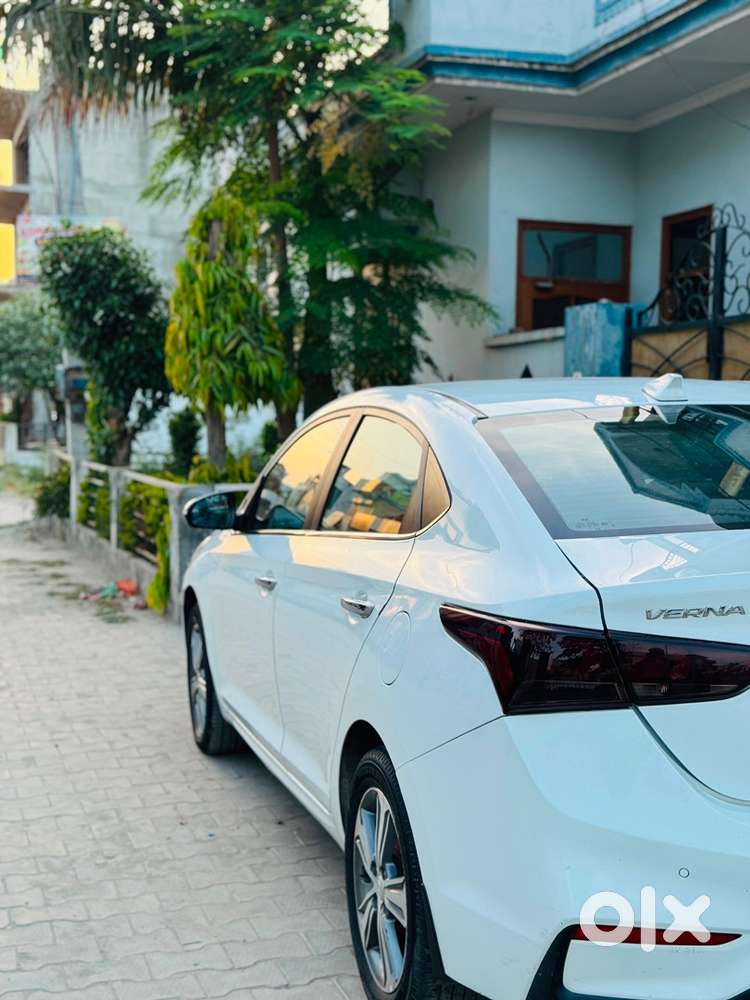 Hyundai Verna