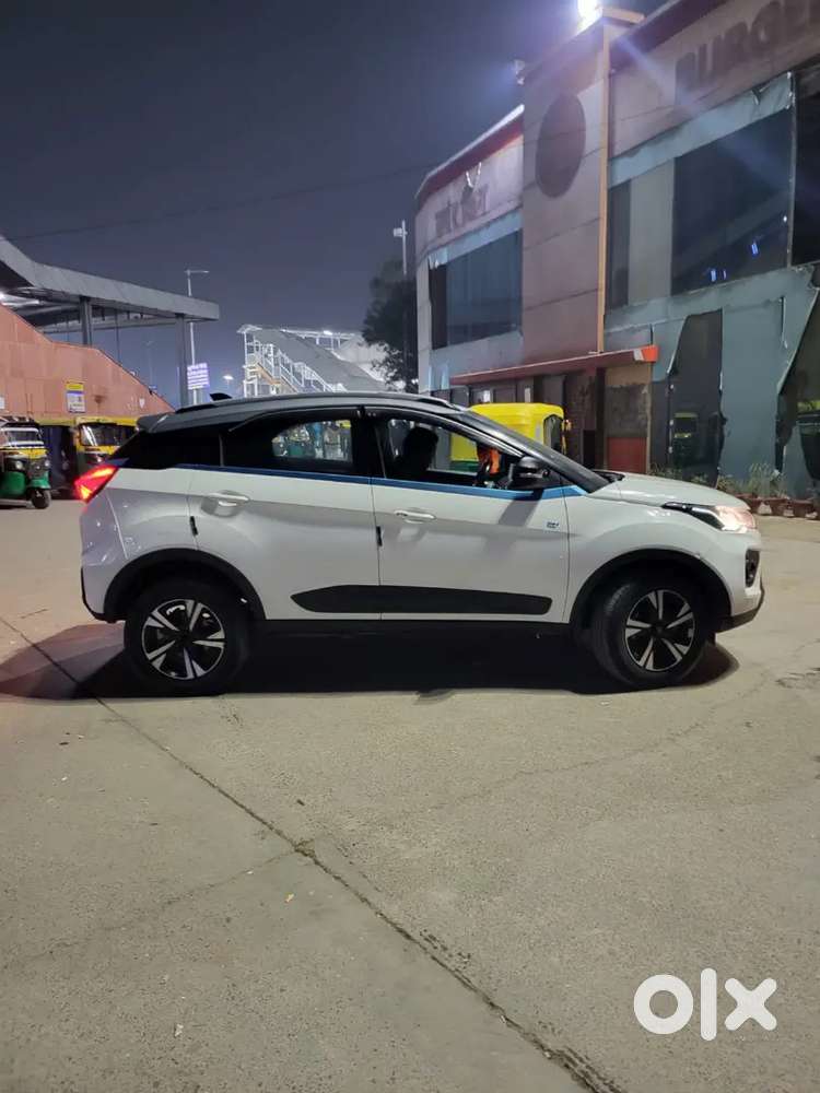 Tata Nexon Ev Max Top Model Only For 8,99,999. Only