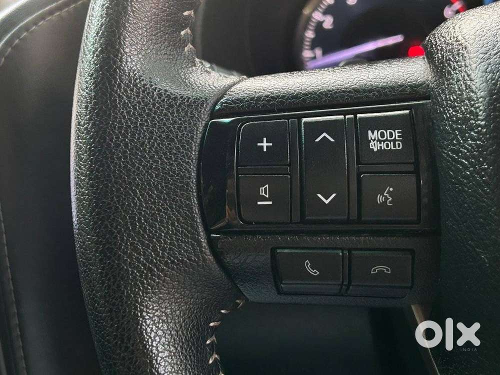 Toyota Fortuner 4x2 At 2.7 Petrol, 2024, Petrol