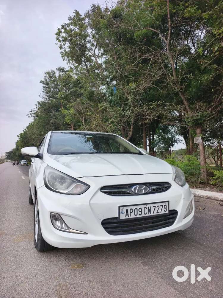 Hyundai Verna 1.6 Sx 2012