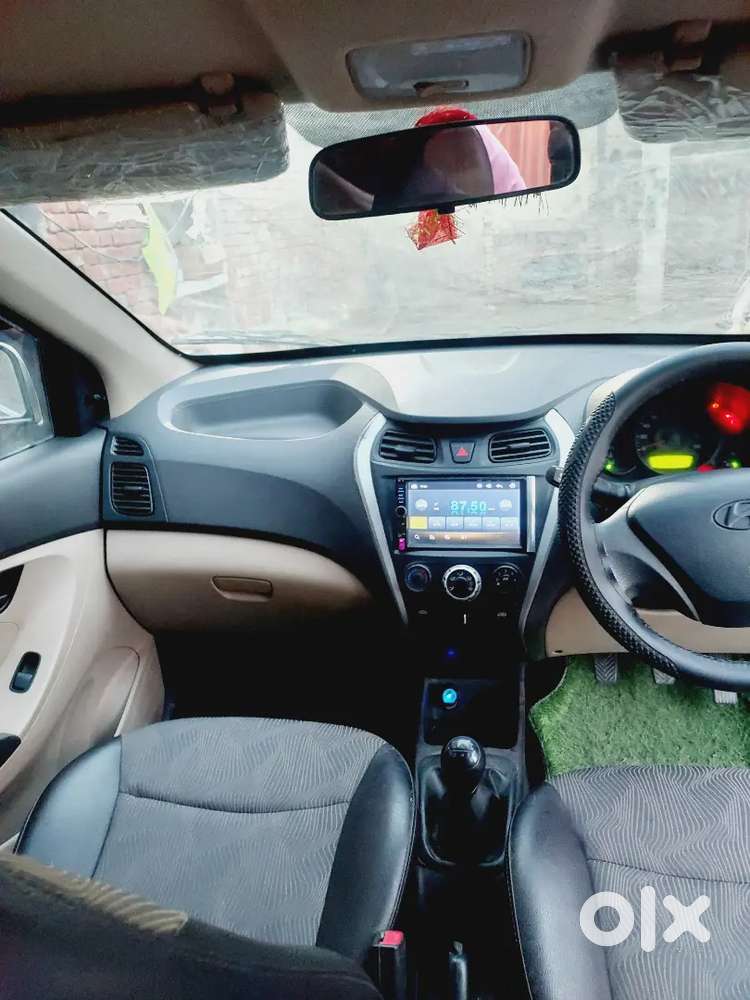 चारो न्यू टायर न्यू बैटरी
