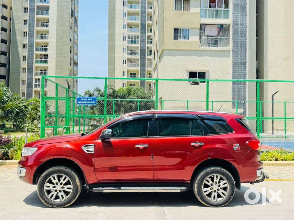 Ford Endeavour Titanium 2.2 4x2, 2016, Diesel