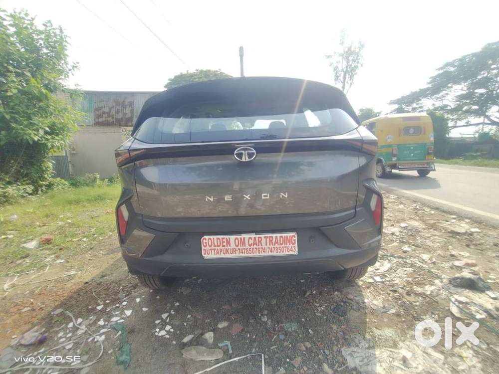 Tata Nexon Smart Plus S 1.2 Revotron Petrol 5 Mt, 2023, Petrol