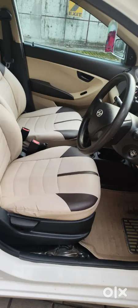 Hyundai Eon Magna + 2012