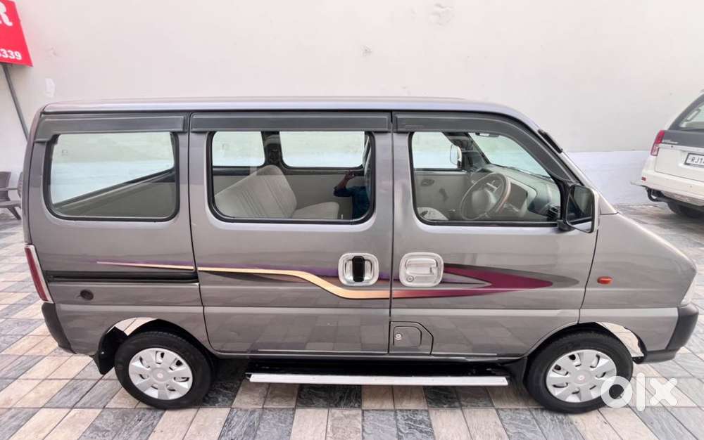 Maruti Suzuki Eeco 5 Str Ac (o), 2010, Petrol