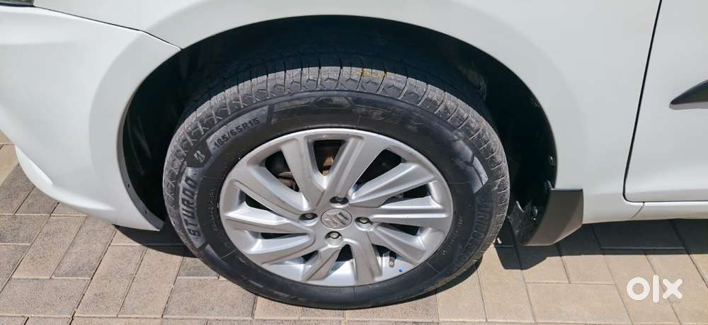 Maruti Suzuki Swift Dzire Zdi + Mt, 2016, Diesel