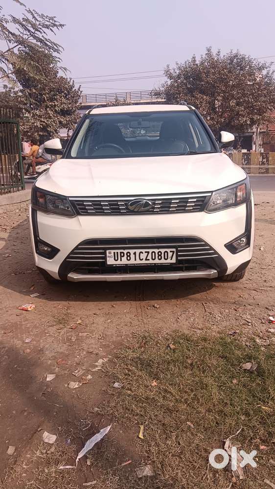 Mahindra Xuv300 W6 Amt Diesel, 2022, Diesel