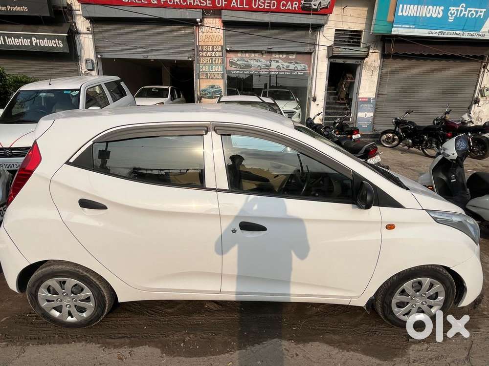 Hyundai Eon Magna +, 2015, Petrol