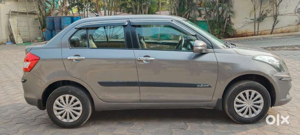 Maruti Suzuki Swift Dzire 1.2 Vxi Bsiv, 2012, Petrol