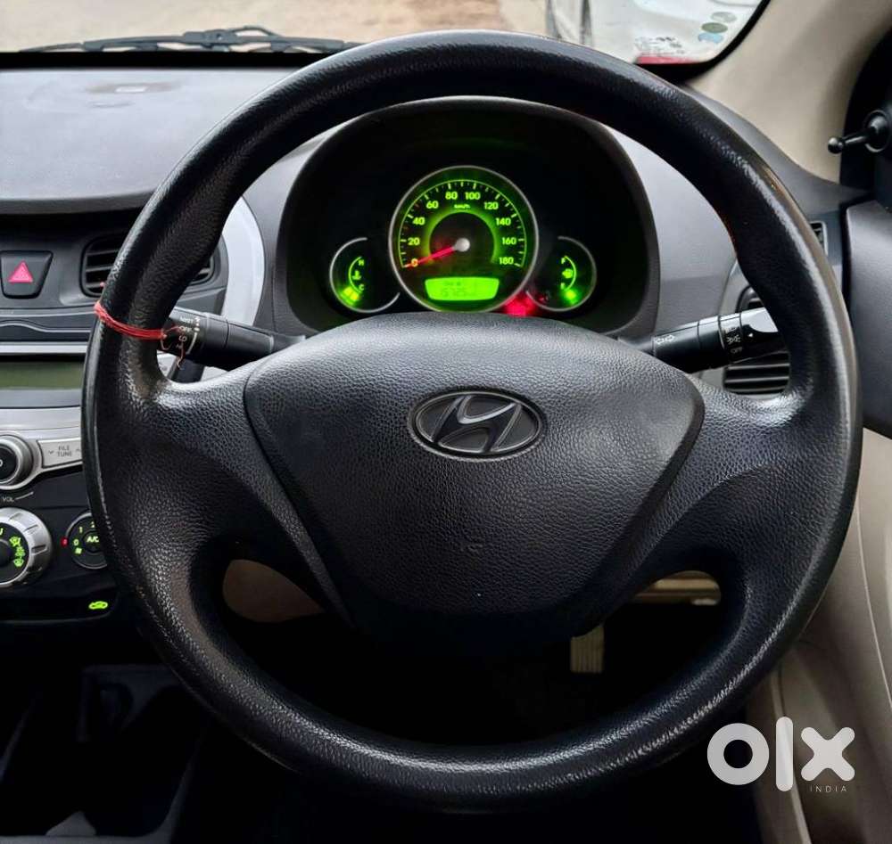 Hyundai Eon Magna Optional, 2015, Petrol