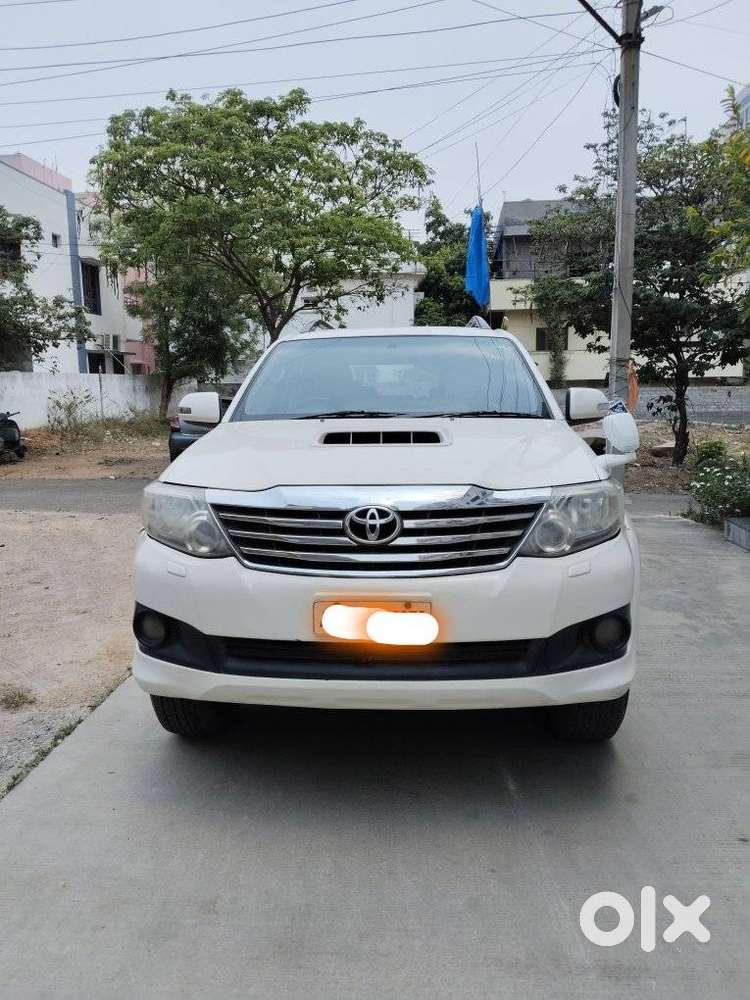 Toyota Fortuner 3.0 4x2 Automatic, 2013, Diesel