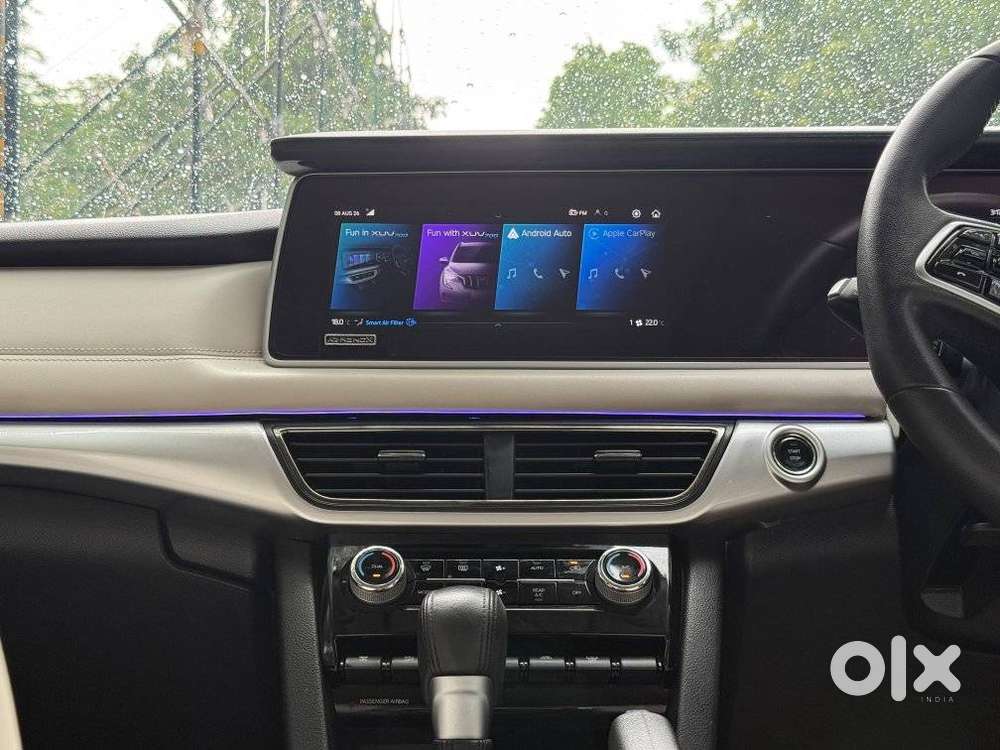 Mahindra Xuv700 2.0 Ax 7 Petrol At Str, 2024, Petrol