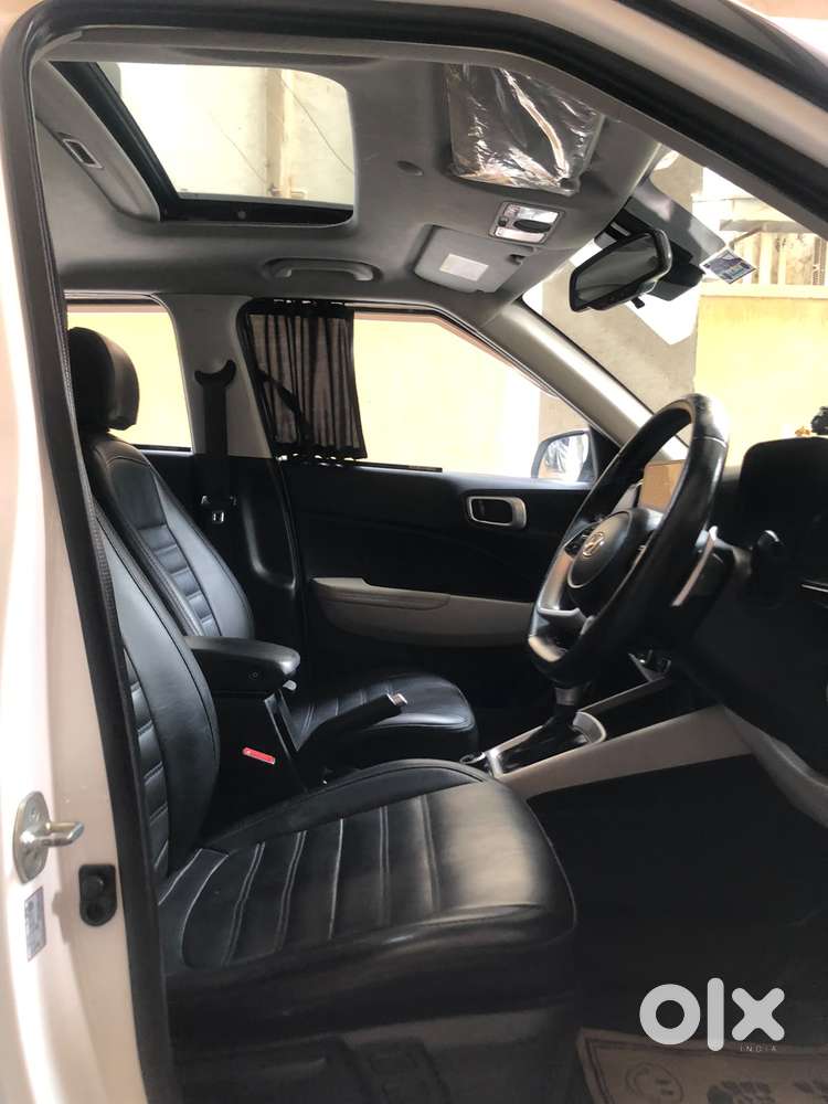 Hyundai Venue 1.0 Sx (o) Turbo Dct, 2024, Petrol