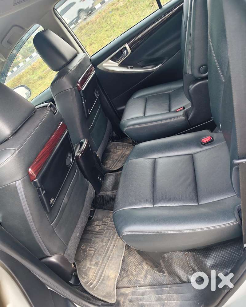Toyota Innova Crysta 2.4 Z 7 Str, 2023, Diesel