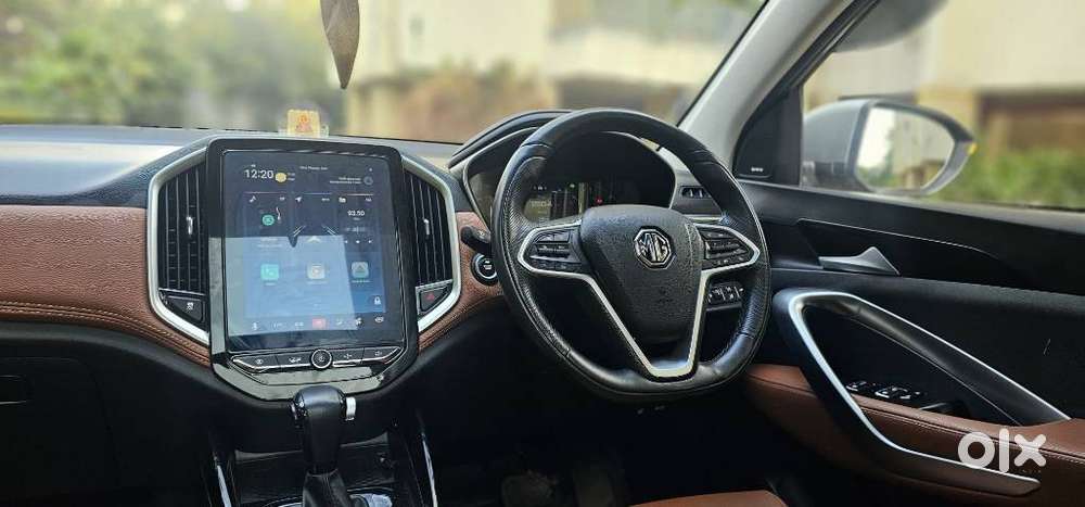 Mg Hector Plus, 2022, Petrol