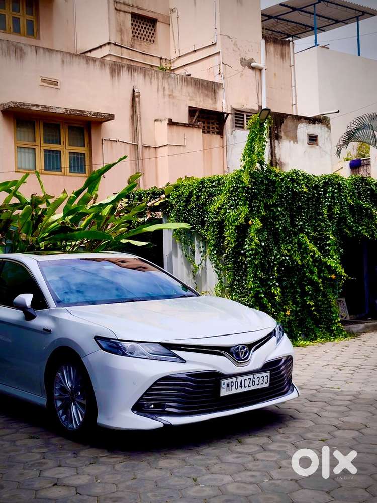 Toyota Camry Hybrid 2020 Petrol Automatic