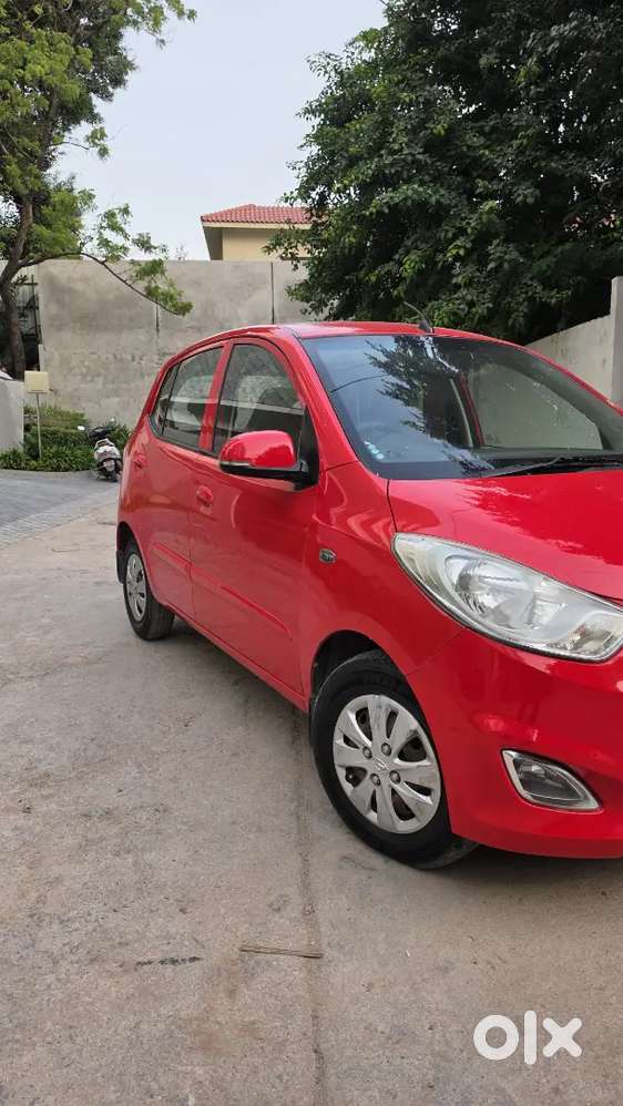 Hyundai I10 Asta 2012 Automatic With Sunroof