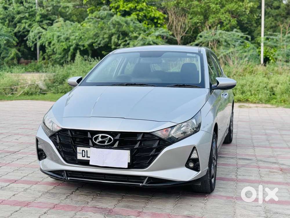Hyundai I20 Sportz 1.2 Ivt, 2023, Petrol