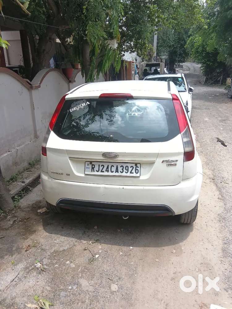 Ford Figo Diesel Titanium 2014