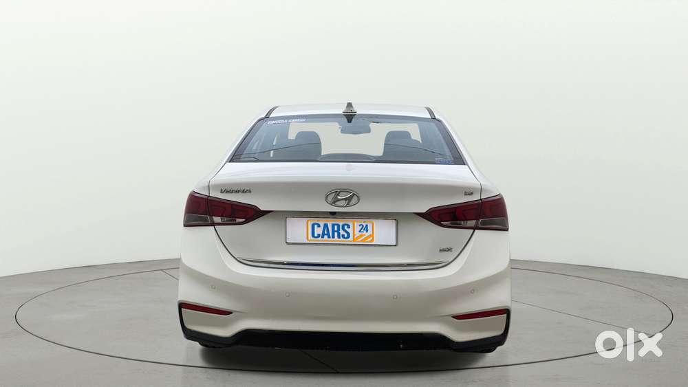 Hyundai Verna 1.6 Sx (o) Vtvt At, 2018, Petrol