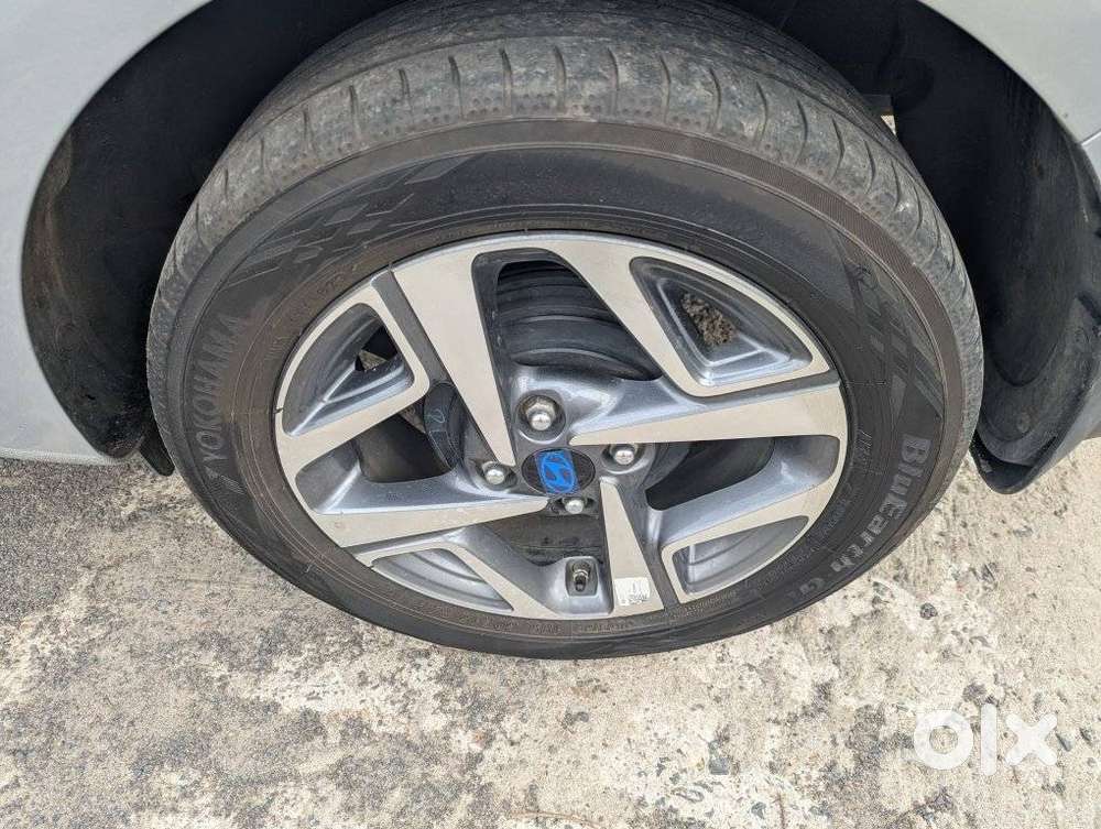 Hyundai Aura 1.2 Sx Cng, 2024, Petrol