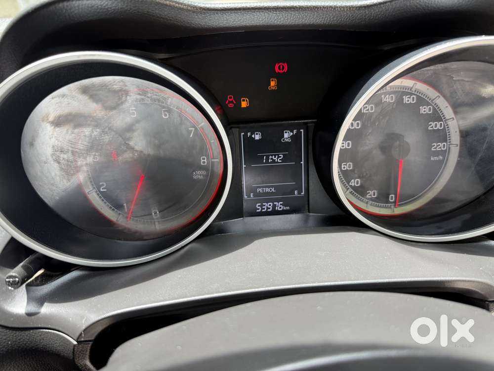 Maruti Suzuki Swift Vxi Cng, 2023, Cng & Hybrids