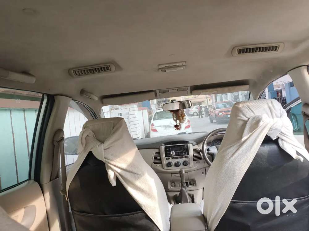Toyota Innova 2013 Diesel Well Maintained