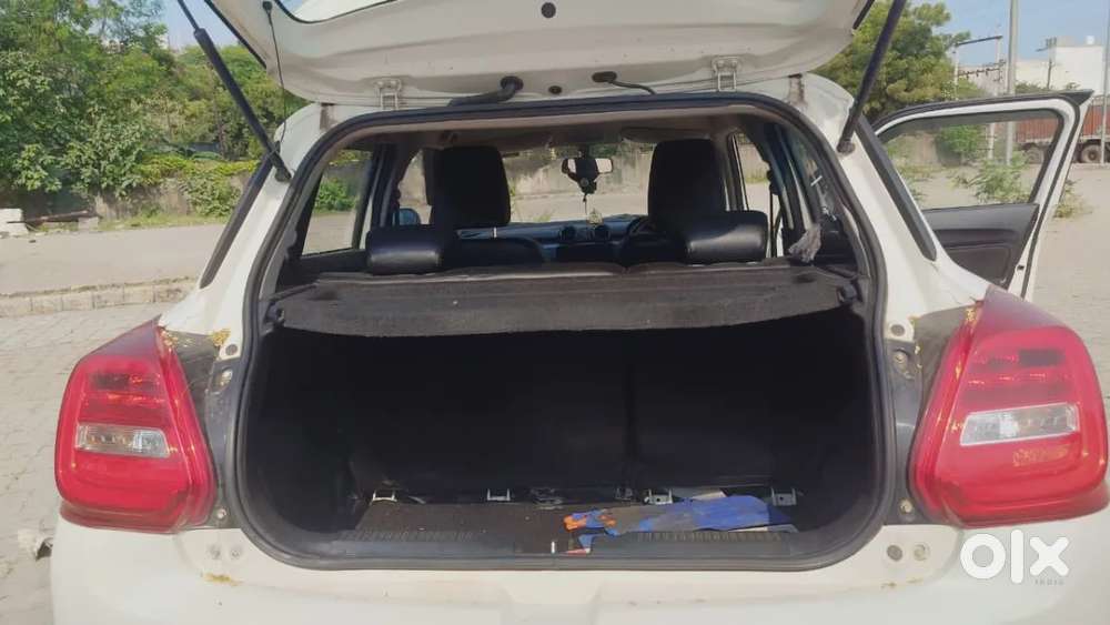 Maruti Suzuki Swift 1.3 Zxi, 2019, Petrol