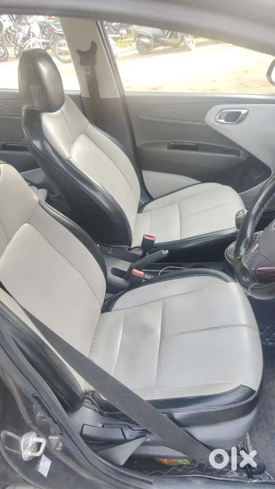 Hyundai Aura 1.2 S 21