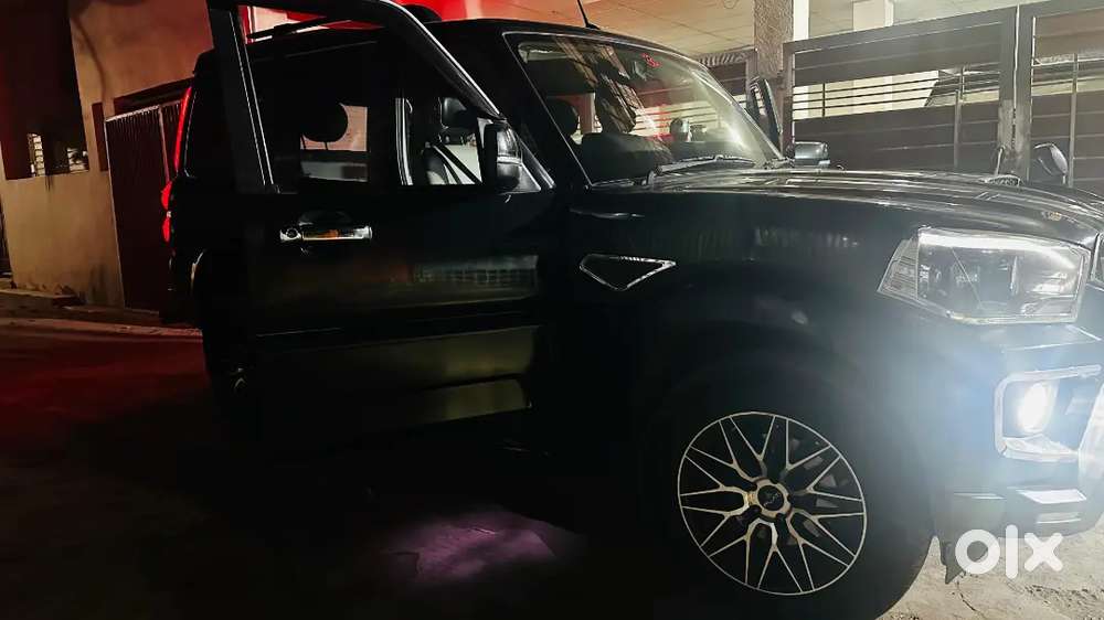 Mahindra Scorpio S9 2021 Model For Sell