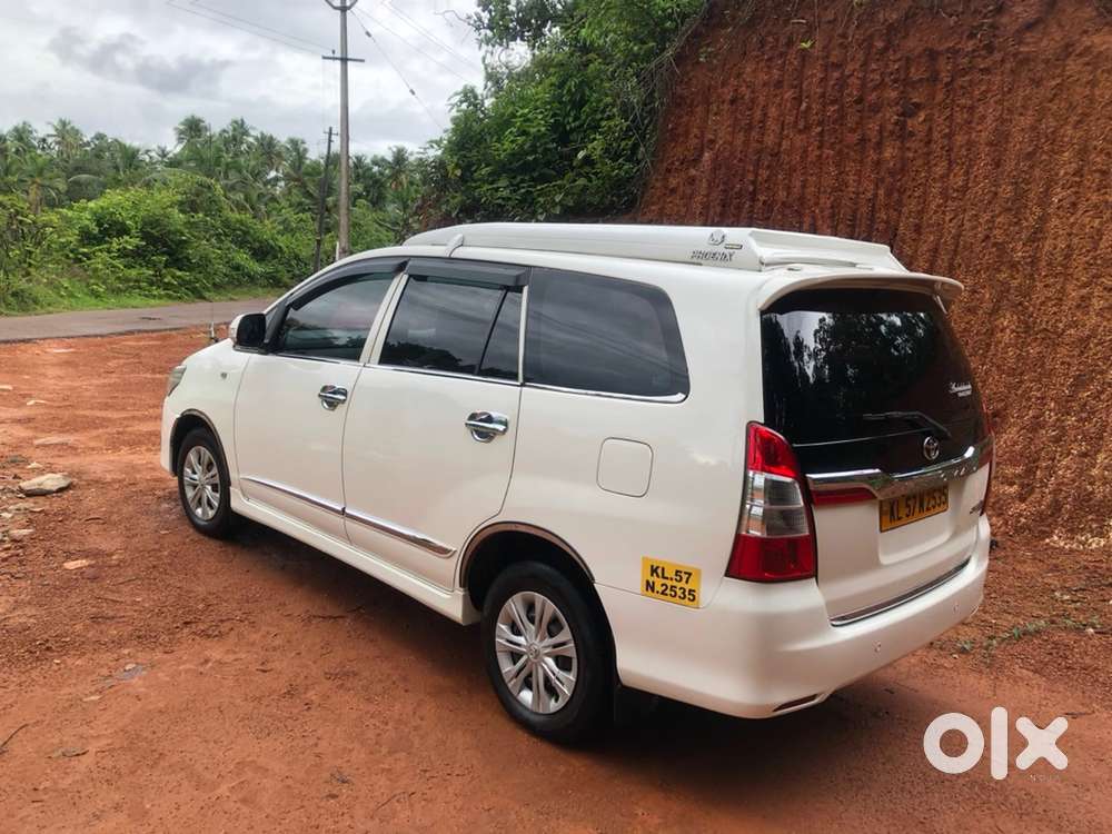 Toyota Innova Diesel 2016taxi Kerala