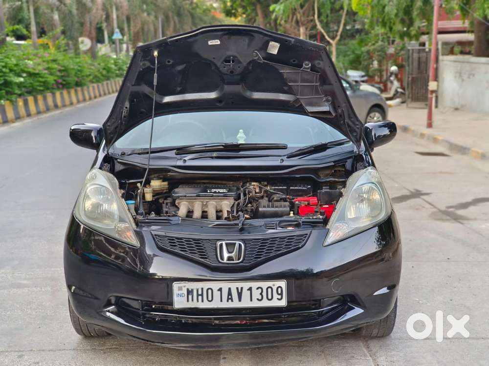 Honda Jazz V Mt Privilege, 2010, Petrol